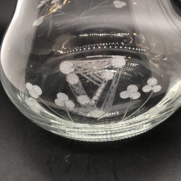 Hand blown Pitcher “Aine” by Duiske - Picture 3 of 5